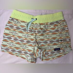 Patagonia Kids Shorts Large Baggies  4" Girls Boys Unisex Pockets NWOT Swim Hike